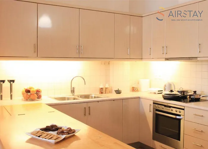 Anivia Apartments Airport By Airstay