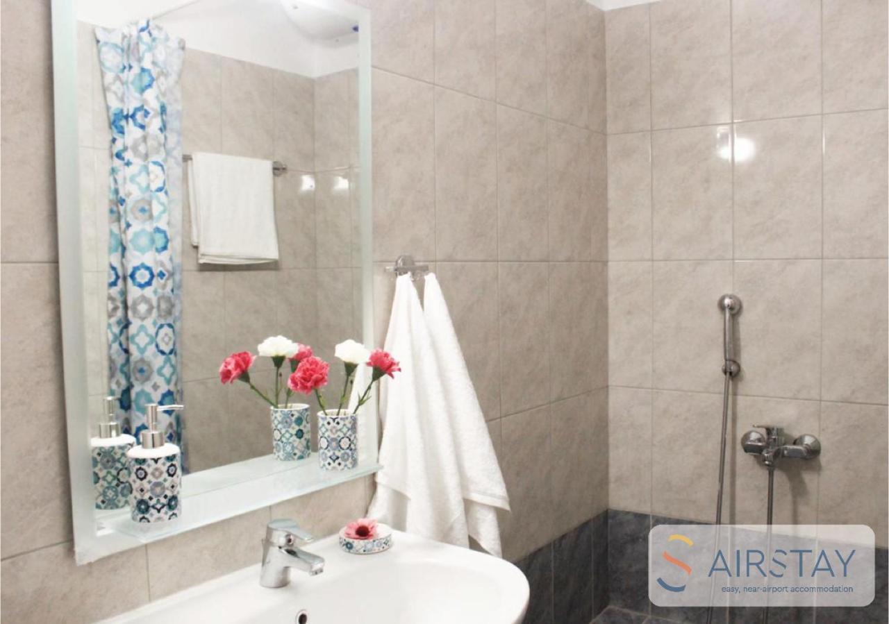 Anivia Airport By Airstay Apartment